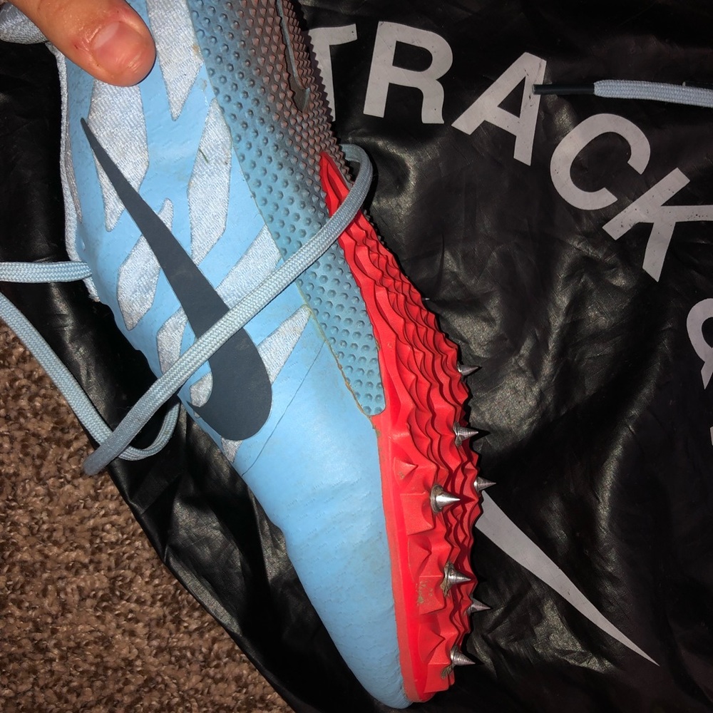 Track shoes - Picture 4 of 5